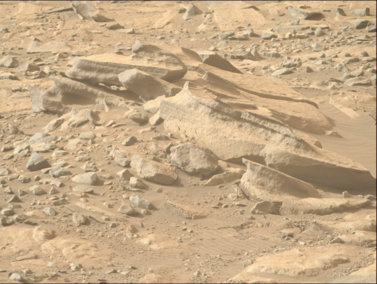 NASA Curiosity rover captures pinstriped layered rocks near Cerro Castillo in Gale Crater on Mars.